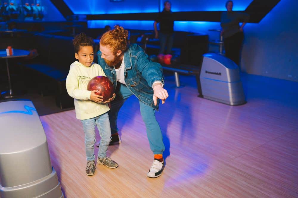 how-old-do-you-have-to-be-to-go-bowling-ultimate-indoor-sports