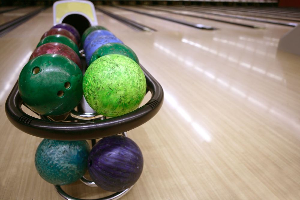 how long do bowling leagues last