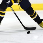 can i play ice hockey with glasses